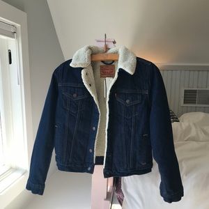 Brand New Levi’s Trucker Jacket!!!!